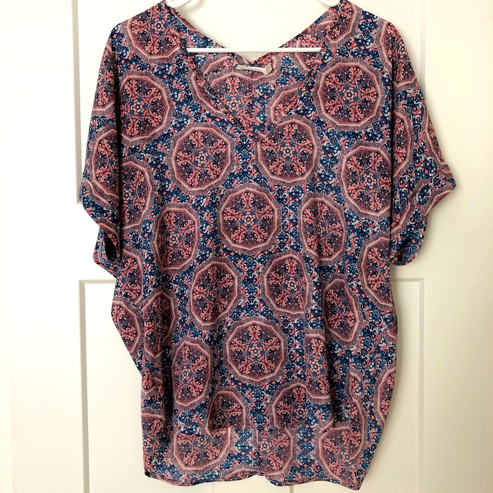 LUSH V-neck Top, Size Small, Blue, Coral, Pink